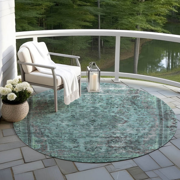 HomeRoots 5' Vibrant Teal Blue Medallion Area Rug for Indoor & Outdoor Spaces – Durable, Washable & Stylish 8' Round 616078