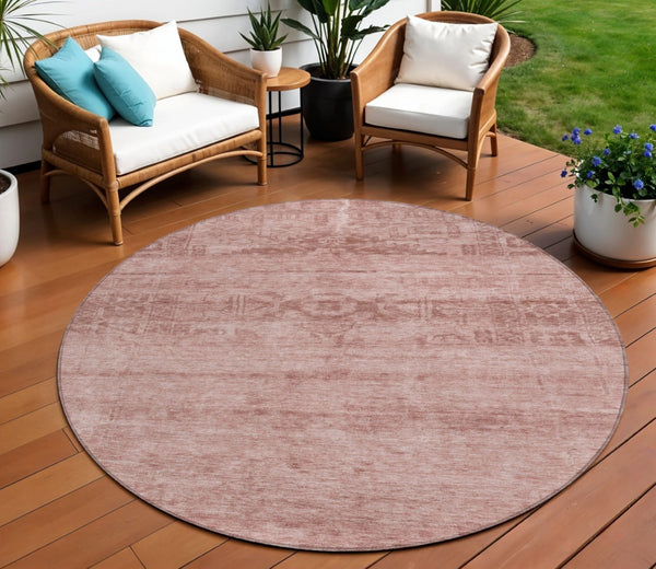 HomeRoots 5' Blush and Mauve Medallion Area Rug - Stylish, Washable Indoor/Outdoor Rug for Versatile Spaces 8' Round 616102