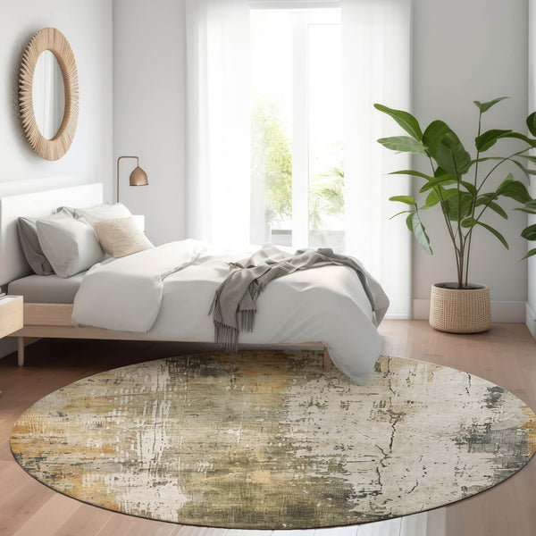HomeRoots 5' Contemporary Olive Green and Ivory Abstract Area Rug - Washable, Durable for Indoor & Outdoor Use 8' Round 616180