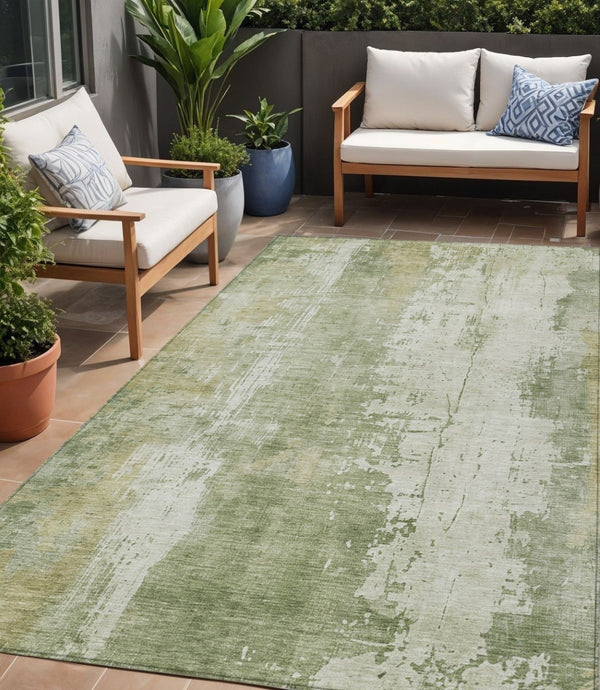 HomeRoots 5' Sage and Ivory Abstract Area Rug - Stylish, Durable, Washable Indoor/Outdoor Design for Any Space 5' X 8' 616191