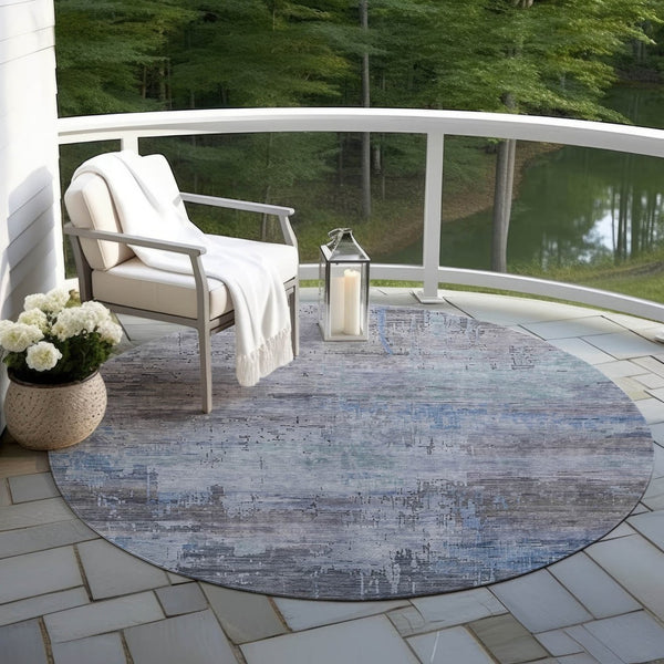 HomeRoots 5' Gray and Blue Abstract Washable Area Rug - Versatile Indoor/Outdoor Design for Modern Spaces 8' Round 616234