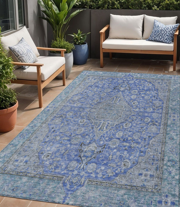 HomeRoots 5' Blue and Gray Medallion Area Rug - Durable, Washable Indoor/Outdoor Design for Versatile Spaces 5' X 8' 616263