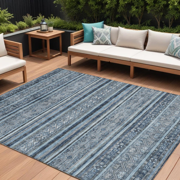 HomeRoots 5' Timeless Blue and Gray Oriental Washable Area Rug for Indoor and Outdoor Versatile Spaces 8' X 10' 616337