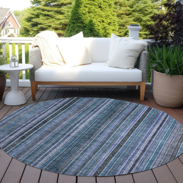 HomeRoots 5' Coastal Blue Gray Striped Washable Area Rug for Indoor and Outdoor Spaces - Easy Care & Durable 8' Round 616366