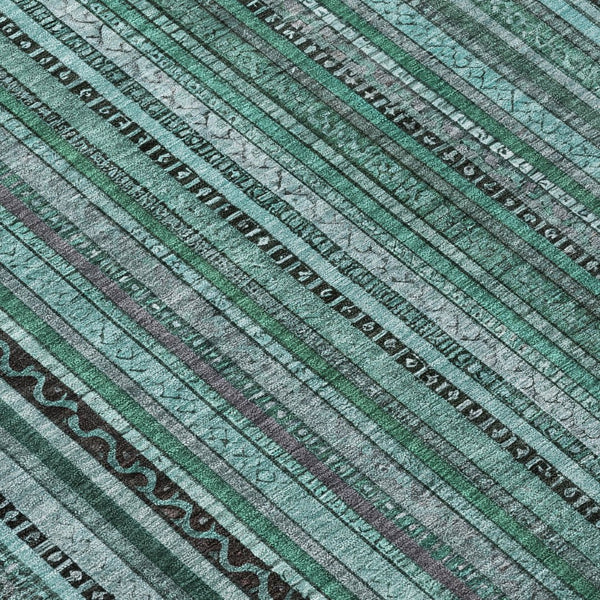 HomeRoots 5' Stylish Teal Blue Aqua Gray Striped Washable Area Rug for Indoor Outdoor Durability & Elegance 8' Round 616390