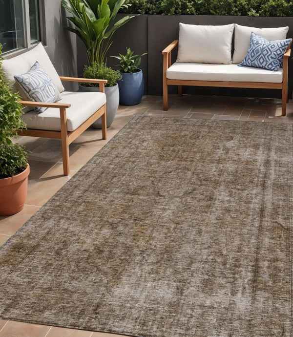 HomeRoots 5' Brown and Beige Medallion Washable Indoor Outdoor Area Rug for Elegant Spaces and Easy Care 5' X 8' 616419