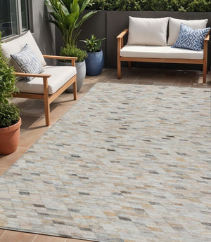 HomeRoots 5' Stylish Linen and Gray Geometric Area Rug - Durable, Washable Design for Indoor and Outdoor Use 5' X 8' 616557