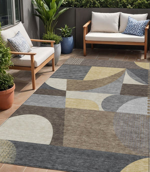 HomeRoots 5' Geometric Indoor Outdoor Area Rug in Brown Taupe and Wheat – Durable, Washable, Stylish Design 5' X 8' 616719