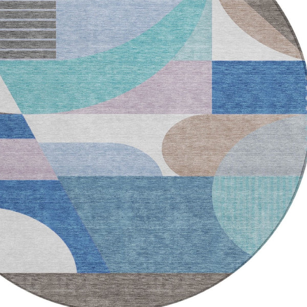 HomeRoots 5' Modern Geometric Area Rug in Sky Blue, Teal, and Brown - Washable, Durable for Indoor & Outdoor Use 8' Round 616744