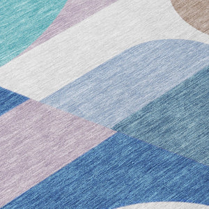 HomeRoots 5' Modern Geometric Area Rug in Sky Blue, Teal, and Brown - Washable, Durable for Indoor & Outdoor Use 8' Round 616744