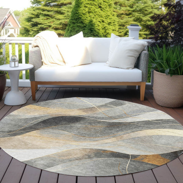 HomeRoots 5' Modern Abstract Washable Area Rug in Gray Silver and Rust for Indoor and Outdoor Spaces 8' Round 616756