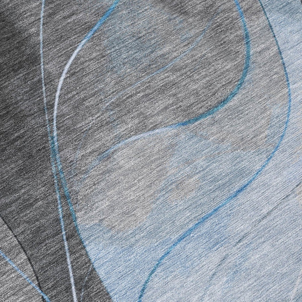 HomeRoots 5' Sky Blue and Gray Abstract Washable Area Rug for Indoor and Outdoor Stylish Living Spaces 8' Round 616768