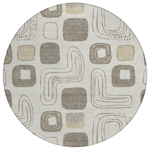 HomeRoots 5' Modern Geometric Area Rug in Beige and Tan – Washable Indoor/Outdoor Durable Style for Any Space 8' Round 616798