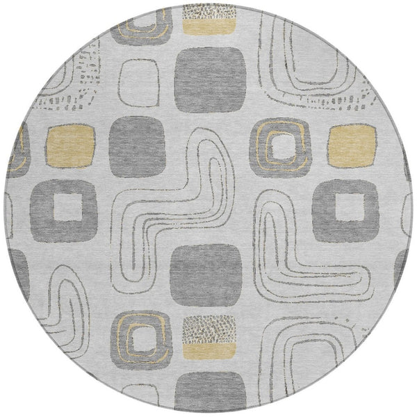 HomeRoots 5' Modern Geometric Area Rug in Gray-Silver and Gold - Washable, Durable, Indoor/Outdoor Style 8' Round 616810