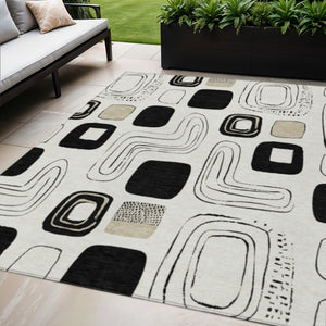 HomeRoots 5' Stylish Ivory, Black & Beige Geometric Washable Area Rug for Indoor & Outdoor Spaces, Durable & Versatile 616815