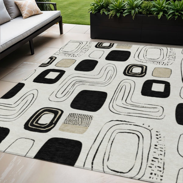 HomeRoots 5' Stylish Ivory, Black & Beige Geometric Washable Area Rug for Indoor & Outdoor Spaces, Durable & Versatile 616815