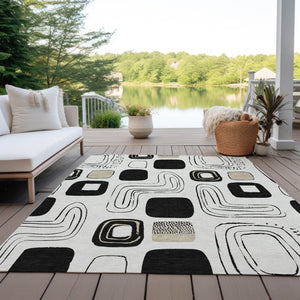 HomeRoots 5' Stylish Ivory, Black & Beige Geometric Washable Area Rug for Indoor & Outdoor Spaces, Durable & Versatile 616815