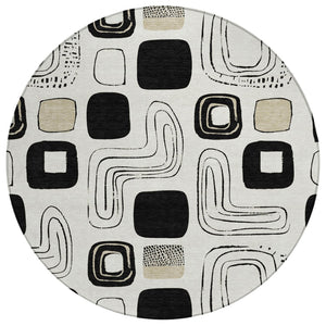 HomeRoots 8' Ivory Black and Beige Round Geometric Area Rug - Modern Washable Design for Indoor/Outdoor Use 616816