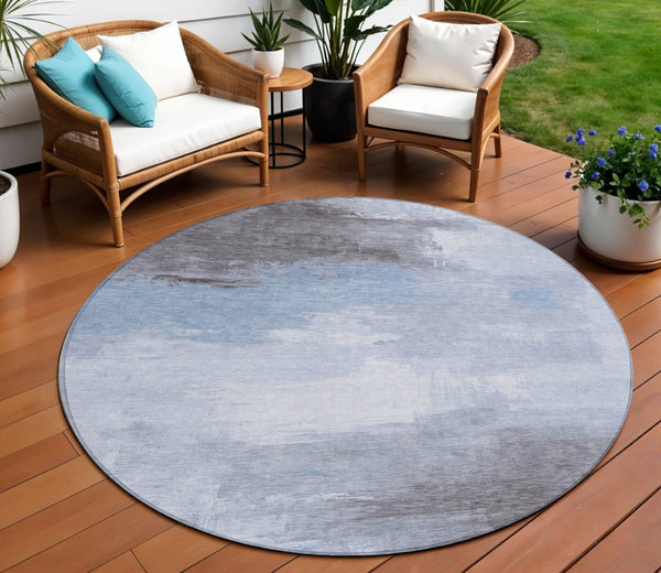 HomeRoots 5' Sky Blue Gray and Ivory Abstract Area Rug - Stylish, Washable Indoor/Outdoor Design for Versatile Spaces 8' Round 616858