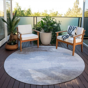 HomeRoots 5' Sky Blue Gray and Ivory Abstract Area Rug - Stylish, Washable Indoor/Outdoor Design for Versatile Spaces 8' Round 616858
