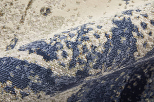 Homeroots 6' X 9' Abstract Area Rug - Stylish, Stain Resistant, Perfect For Families And Pets In Any Room Gray,Ivory Polyester Blend 616904