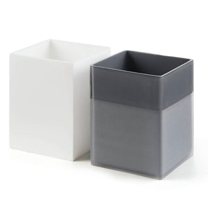 English Elm One Four-piece Resin Bath Set with Diamond Texture and Antimicrobial Onyx Finish B035P437553
