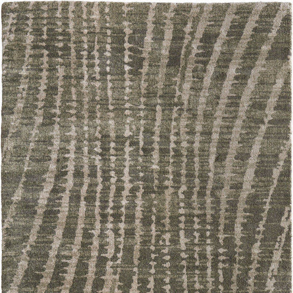 Homeroots 10' Stylish Abstract Area Rug - Durable, Stain Resistant & Perfect For Homes With Kids And Pets! Green,Tan Polypropylene Blend 616966