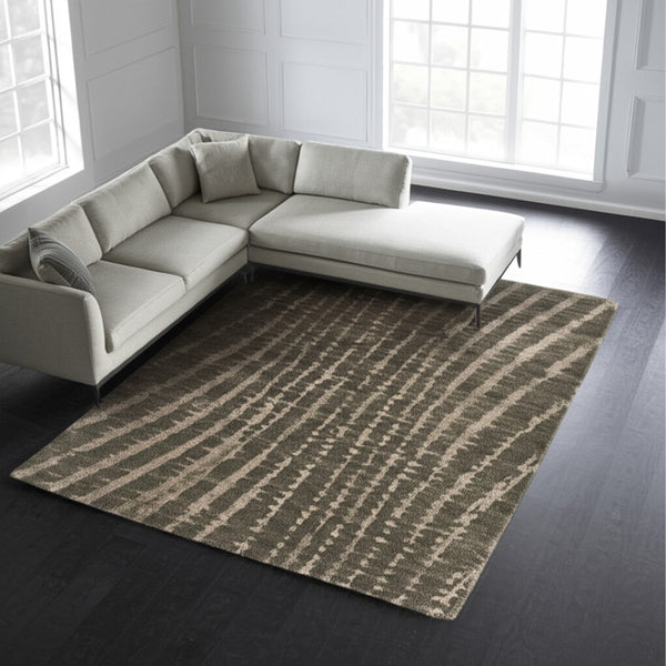 HomeRoots 10' Modern Green and Tan Abstract Area Rug - Durable, Stylish, and Perfect for High-Traffic Spaces 12' X 15' 616966