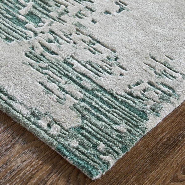 Homeroots 10' Hand Tufted Abstract Area Rug - Unique Artisan Crafted Design For Style And Comfort In Any Room Green,White Wool Blend 617020