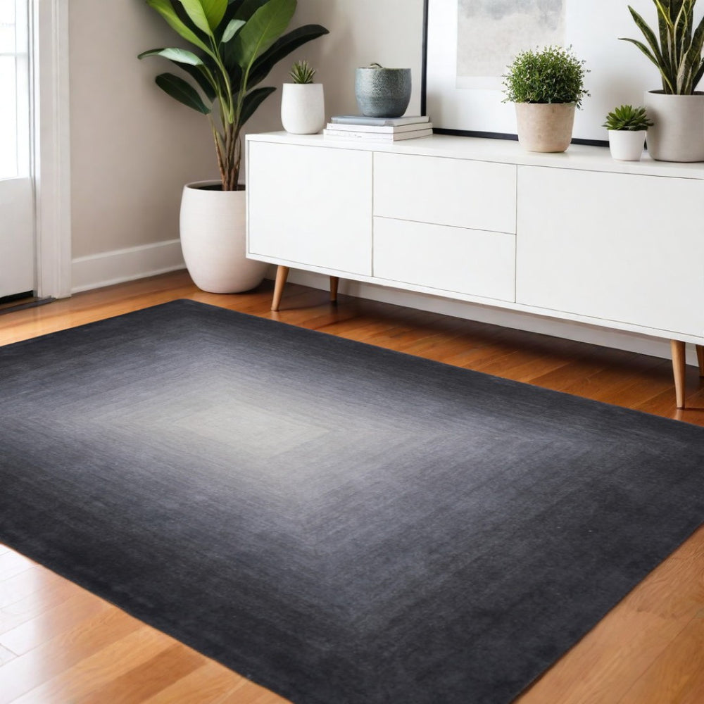 HomeRoots 4' Hand-Tufted Abstract Area Rug in Black, White & Gray – Stylish Comfort for Modern Interiors 4' X 6' 617039
