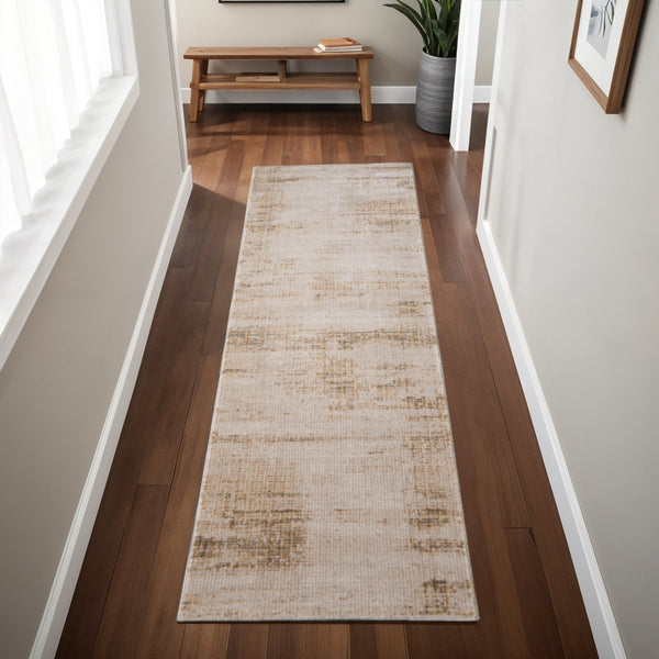 Homeroots 8' Abstract Distressed Runner Rug In Ivory, Brown & Tan - Stain Resistant, Durable & Stylish Accent Ivory,Brown,Tan Polypropylene Blend 617123