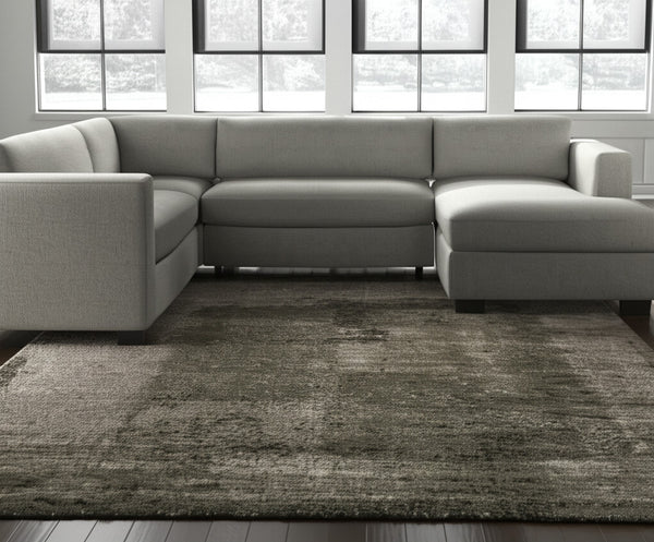 Homeroots 10' Distressed Abstract Area Rug - Durable, Stain-resistant Design For Stylish Home Décor And Comfort Green,Tan Polypropylene Blend 617201