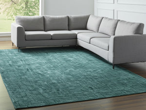 Homeroots 10' Hand Woven Round Rug – Unique Artisan Crafted Stain Resistant Wool Blend For Stylish Spaces Green,White Wool Blend 617209