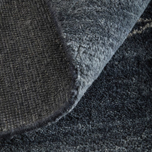 Homeroots 8' X 10' Gray And Ivory Abstract Hand Knotted Distressed Area Rug - Stain Resistant, Unique Style! Gray,Ivory Wool Blend 617264