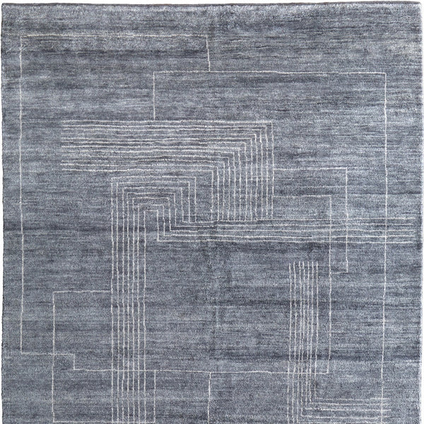 Homeroots 8' X 10' Gray And Ivory Abstract Hand Knotted Area Rug - Stylish, Stain Resistant, Unique Bohemian Design Gray,Ivory Wool Blend 617267