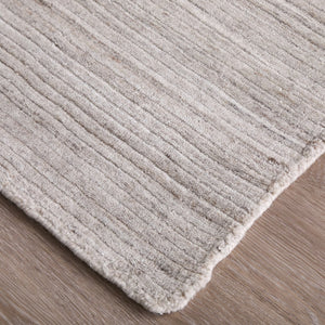 Homeroots 8' Hand Woven Distressed Area Rug - Stain Resistant, Unique Artisan Craftsmanship For Cozy Spaces Ivory,Tan Synthetic 617274