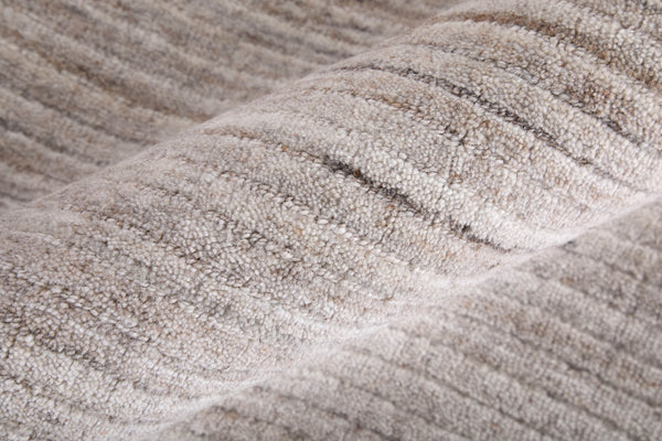 Homeroots 8' Hand Woven Distressed Area Rug - Stain Resistant, Unique Artisan Craftsmanship For Cozy Spaces Ivory,Tan Synthetic 617274