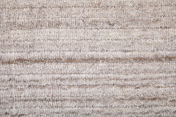 Homeroots 8' Hand Woven Distressed Area Rug - Stain Resistant, Unique Artisan Craftsmanship For Cozy Spaces Ivory,Tan Synthetic 617274
