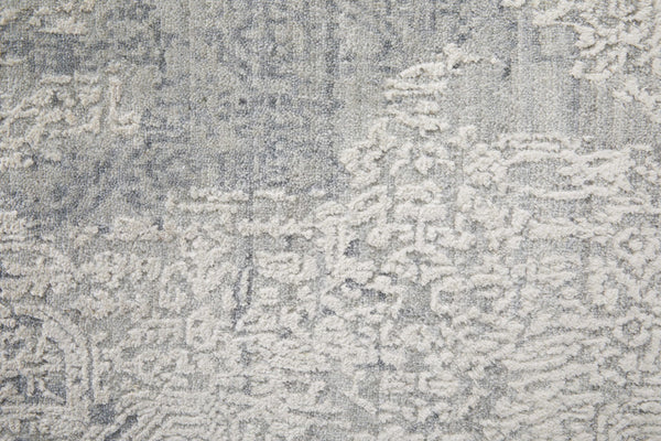 Homeroots 9' X 12' Silver And Gray Abstract Hand Woven Distressed Area Rug – Unique Artisan Craftsmanship! Silver,Gray Wool Blend 617283