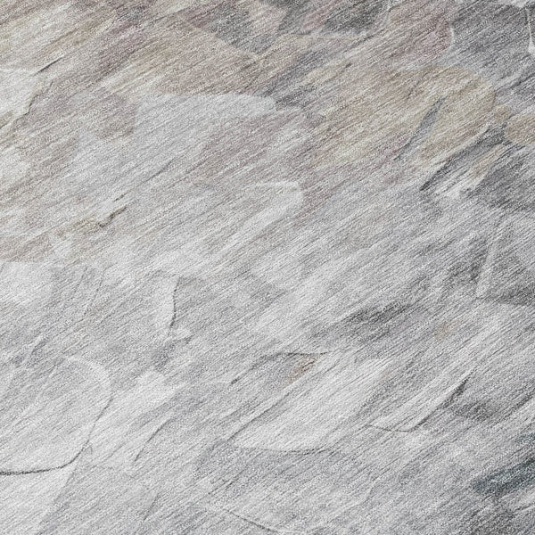 HomeRoots 5' Versatile Taupe Brown & Silver Abstract Washable Area Rug for Indoor/Outdoor Spaces 8' Round 617373