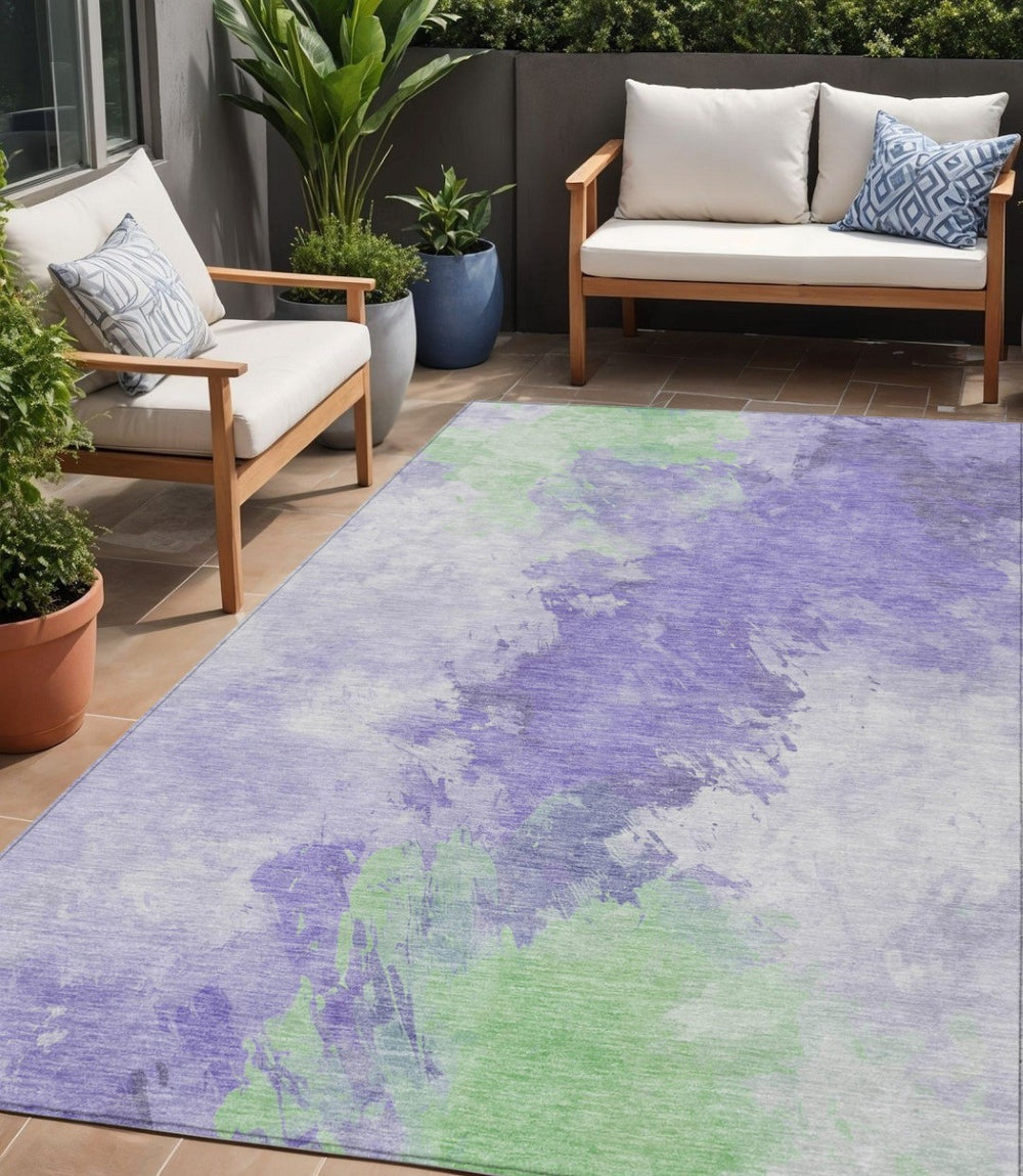 HomeRoots 5' Stylish Abstract Area Rug in Lavender, Mint Green & Ivory – Washable for Indoor & Outdoor Use 5' X 8' 617402
