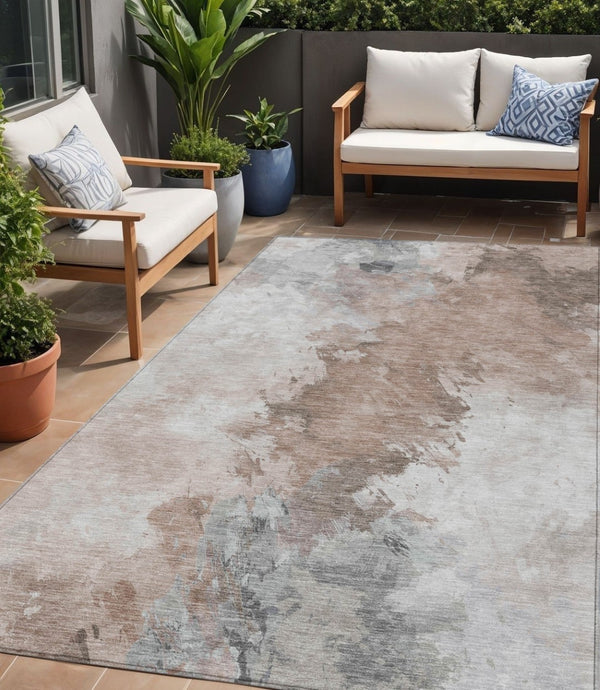 HomeRoots 5' Abstract Washable Area Rug in Brown, Ivory & Gray – Durable, Stylish for Indoor & Outdoor Spaces 5' X 8' 617408