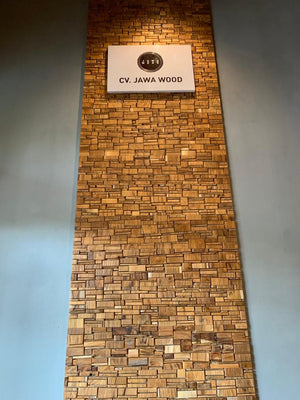 Homeroots Brown 3d Embossed Teak Wall Panel - Elegant Reclaimed Wood Decor For A Stunning Focal Point  Solid And Manufactured Wood 617487