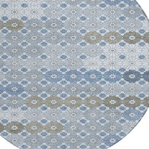 HomeRoots 5' Denim Blue Gray Floral Indoor Outdoor Area Rug - Stylish, Durable, Washable for High-Traffic Spaces 8' Round 617496