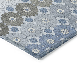 HomeRoots 5' Denim Blue Gray Floral Indoor Outdoor Area Rug - Stylish, Durable, Washable for High-Traffic Spaces 9' X 12' 617498
