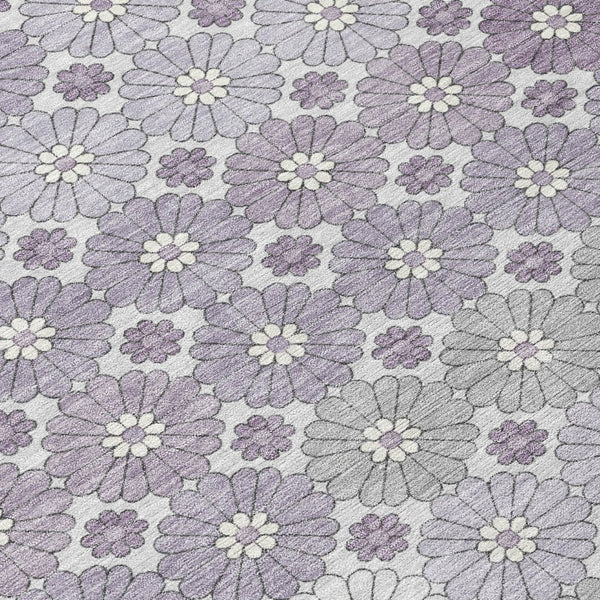 HomeRoots 5' Elegant Lavender Gray and Ivory Floral Area Rug – Stylish, Washable, Durable for Indoors & Outdoors 8' Round 617508