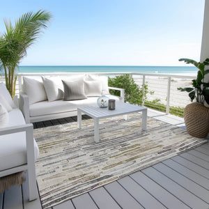 HomeRoots 5' Versatile Beige and Gray Striped Area Rug - Machine Washable, Durable for Indoor and Outdoor Use 5' X 8' 617687