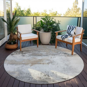 HomeRoots 5' Abstract Ivory and Gray Washable Area Rug for Indoor and Outdoor Use, Durable and Stylish Design 8' Round 617736