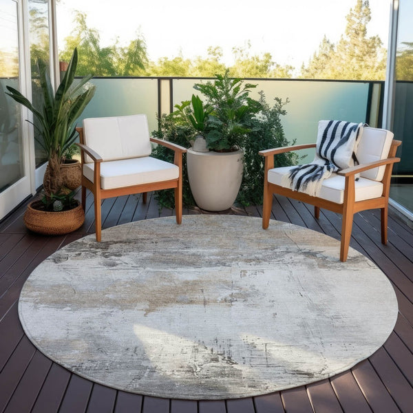 HomeRoots 5' Abstract Ivory and Gray Washable Area Rug for Indoor and Outdoor Use, Durable and Stylish Design 8' Round 617736