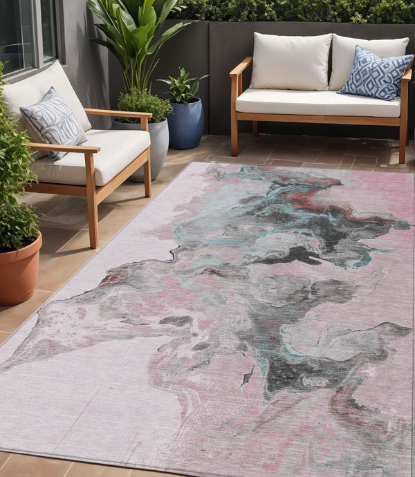 Homeroots 3' Abstract Washable Area Rug - Stylish Indoor Outdoor Design, Durable, Stain Resistant, Versatile Pink Polyester 617825